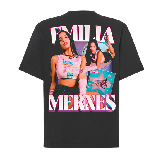 Camiseta Emilia Collage – Estilo Oversize Unisex | Inspirada en su Tour