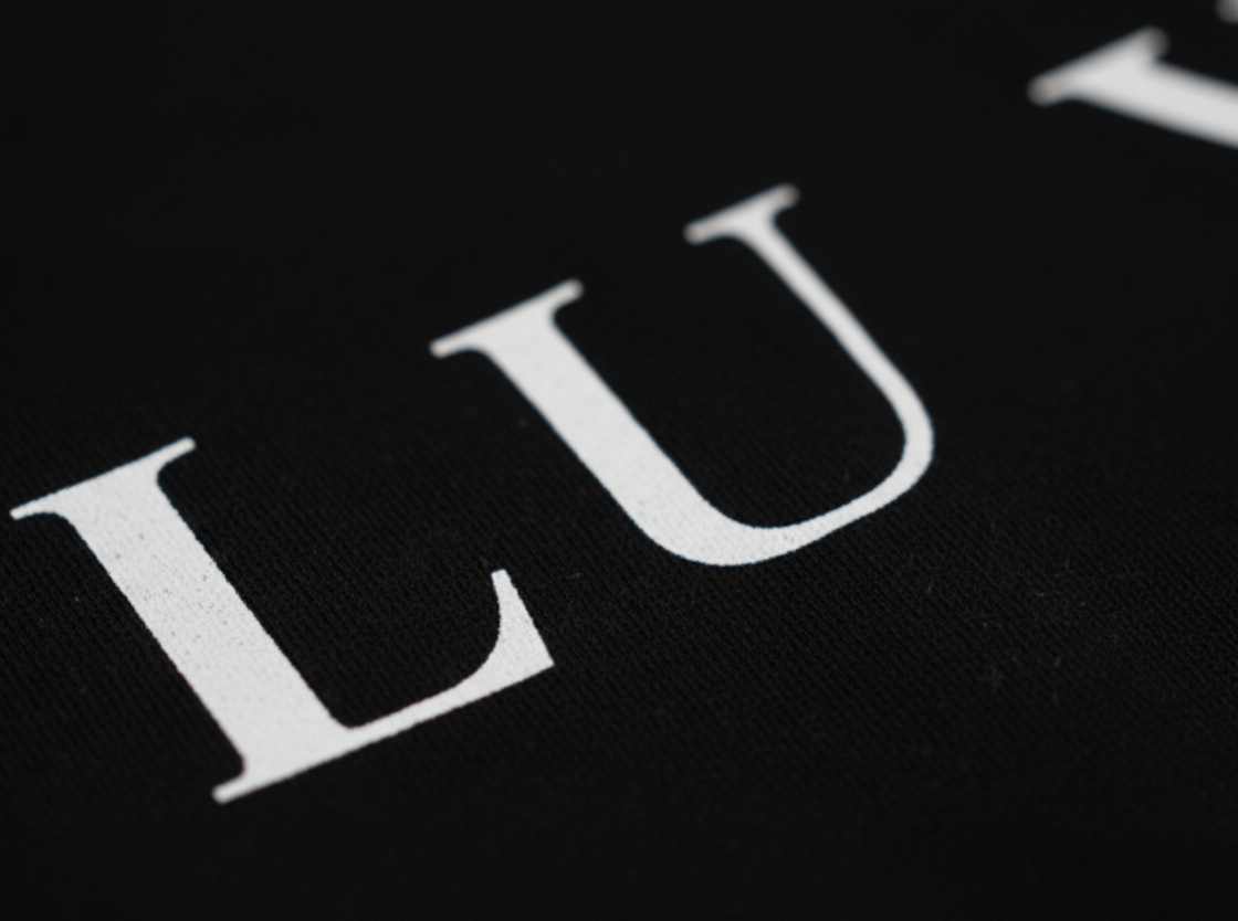 Camiseta LUX – Rosalia