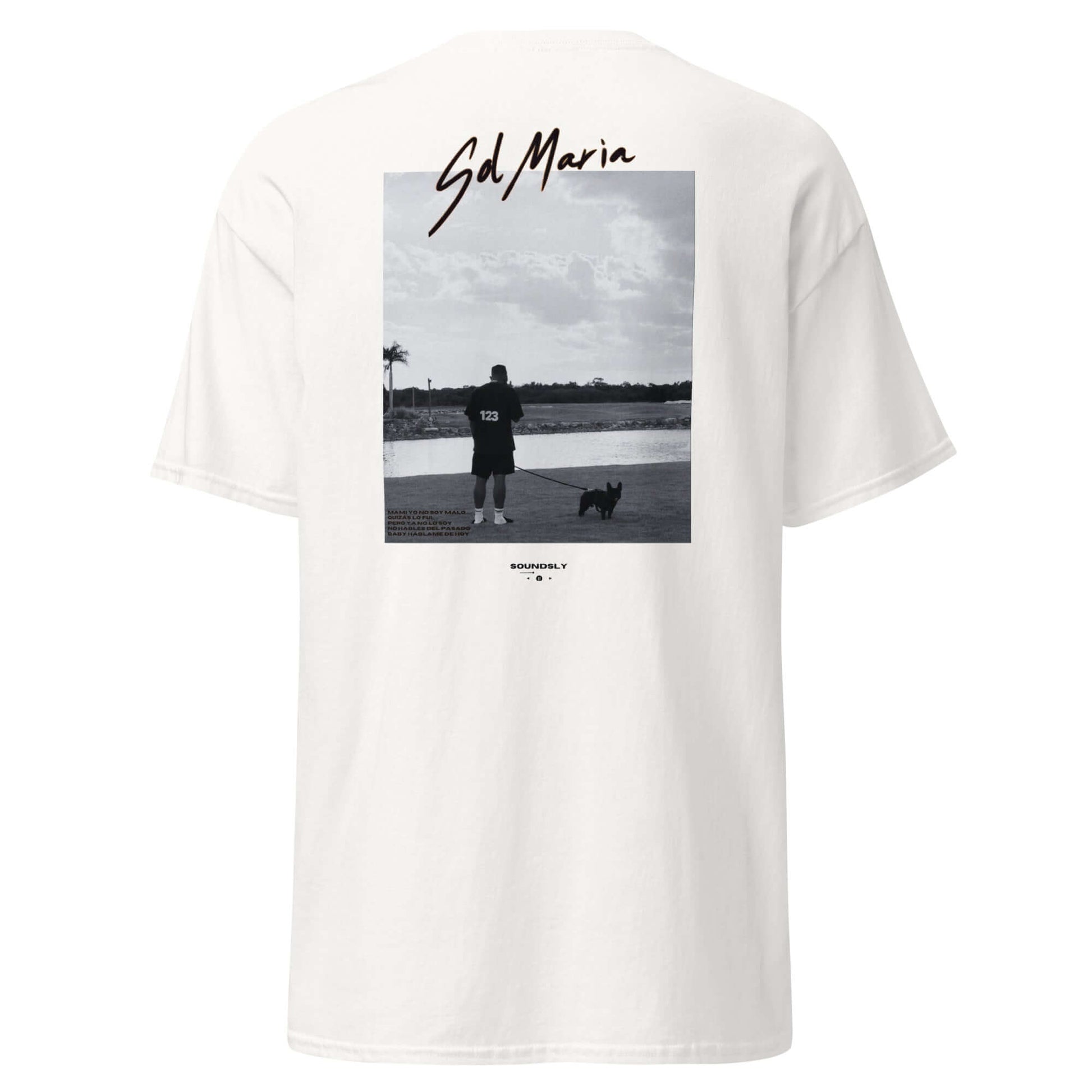 Camiseta Eladio CarriónCamiseta de el nuevo álbum de Eladio Carrión Sol María con impresión en DTF por delante y detrás 
ENVÍO DE 3 A 8 DIAS• 100% algodón• 190 g/m² • Tejido tubular• CuellSoundslySoundsly Camiseta Eladio Carrió