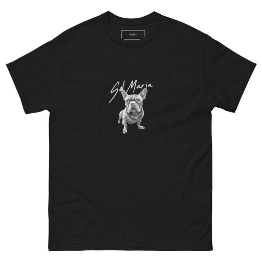 Camiseta Eladio CarriónCamiseta de el nuevo álbum de Eladio Carrión Sol María con impresión en DTF por delante y detrás 
ENVÍO DE 3 A 8 DIAS• 100% algodón• 190 g/m² • Tejido tubular• CuellSoundslySoundsly Camiseta Eladio Carrió